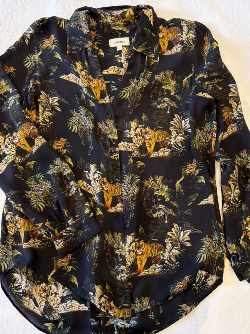 L’agence blouse